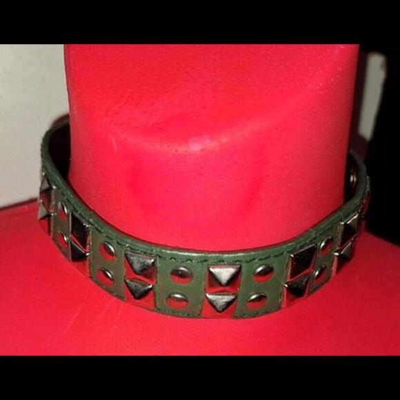 8 Chokers Necklaces Spiked Collars Gothic Punk Jewelry ! - Picture 6 of 13